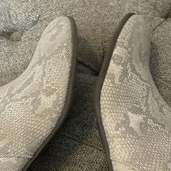 Snake Print Booties - Picture 13 of 16